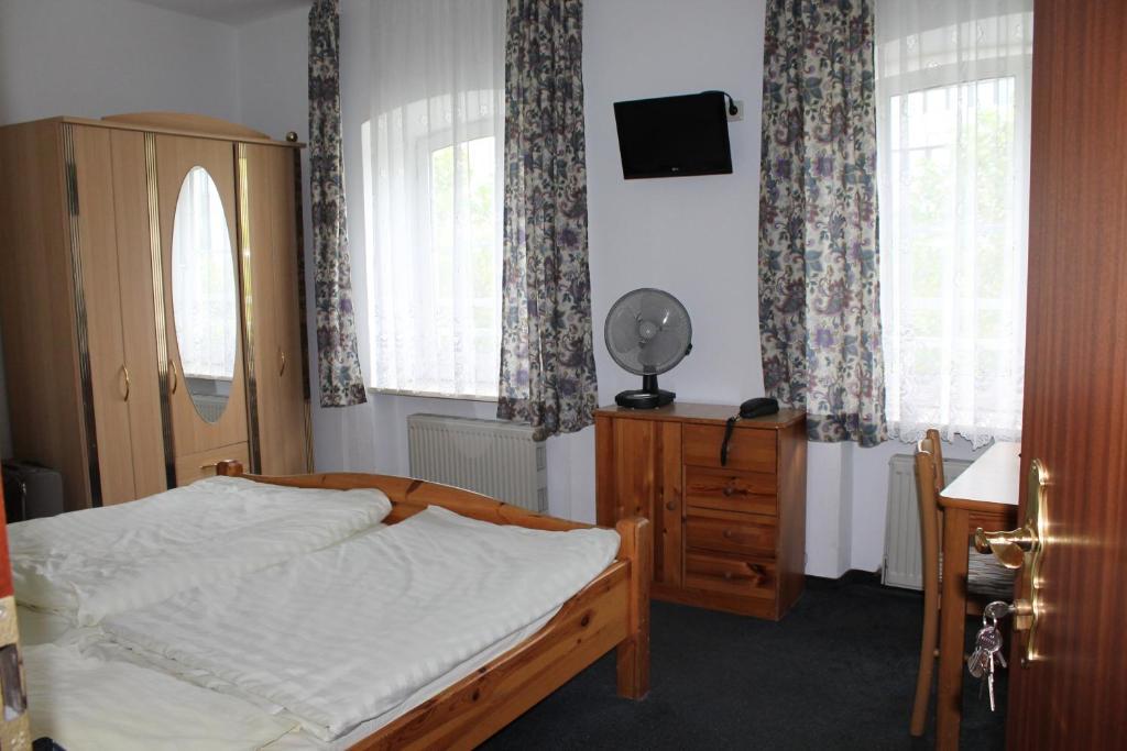 Pension Locarno Munchen Bagian luar foto